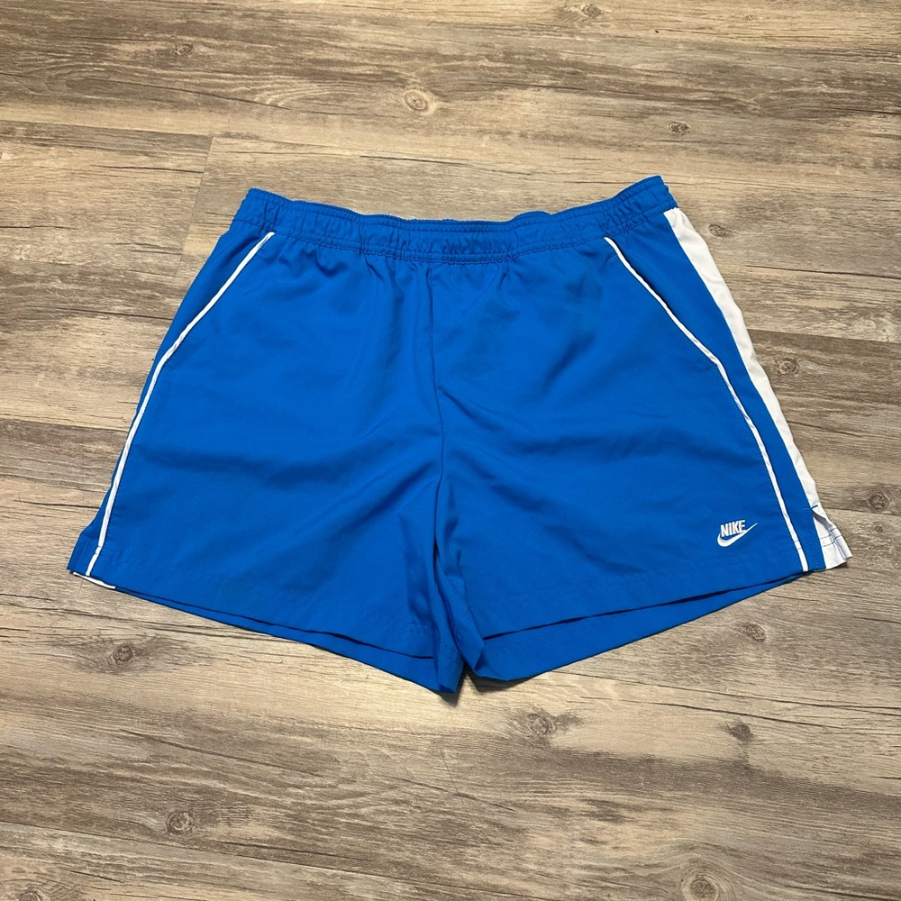 Y2K Nike Men's Blue Embroidered Athletic Shorts